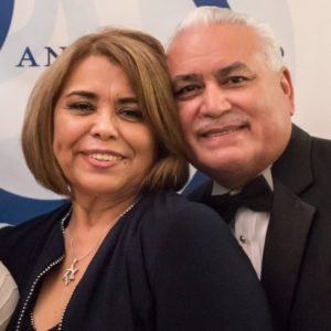 Pastores David y Rosy Cisneros